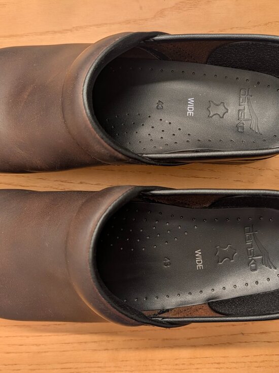Dansko Professional 43 Wide - Antique Brown main image 9